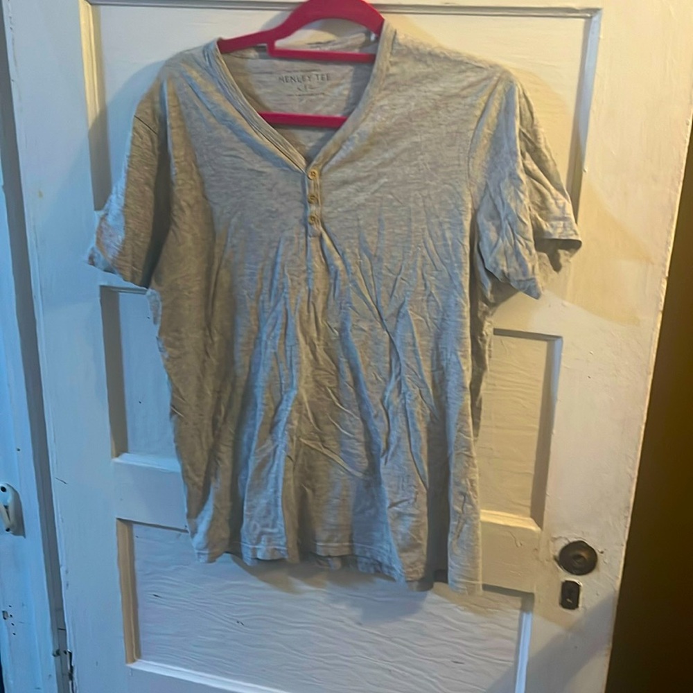 Mens short sleeved v neck